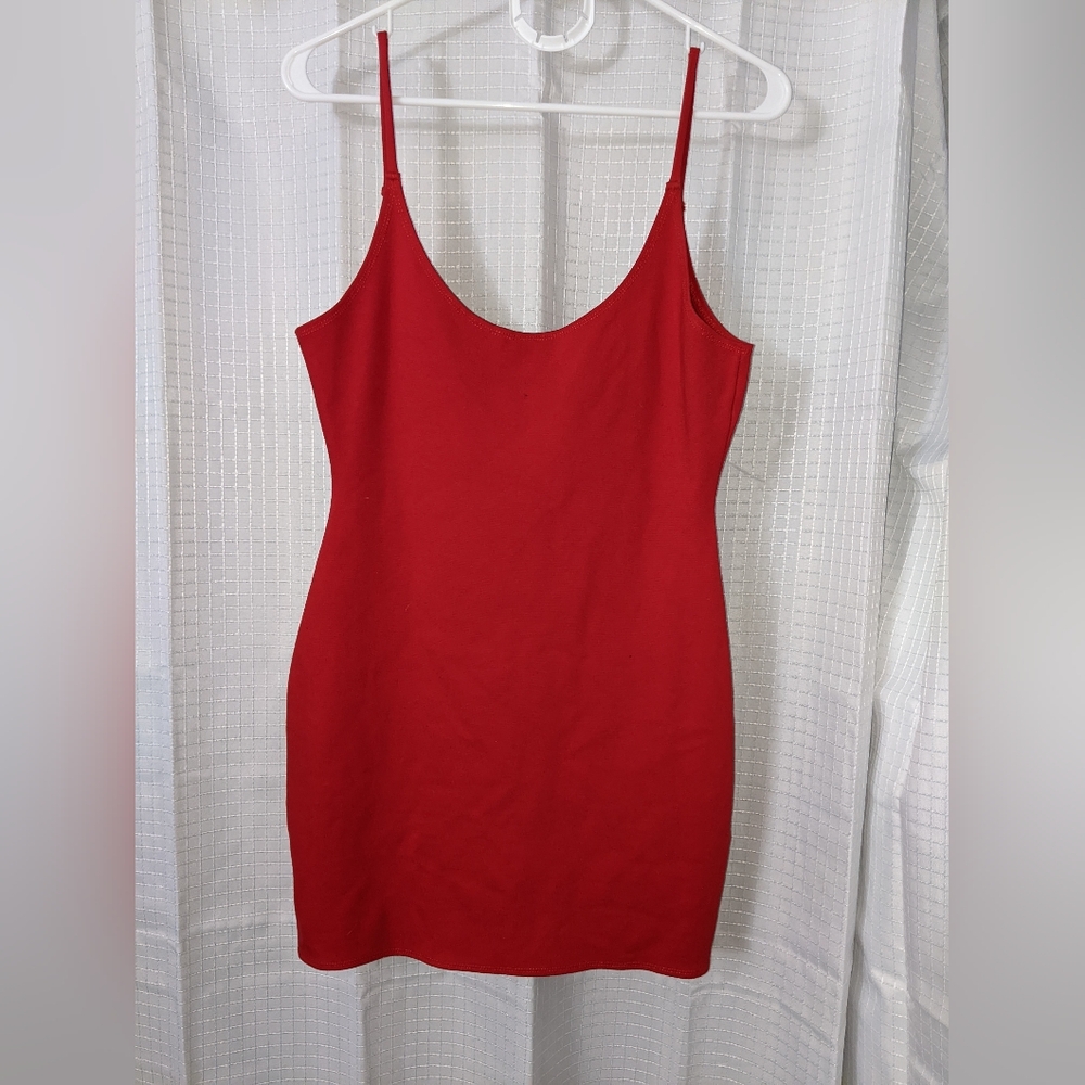 Red Sleeveless Bodycon Dress